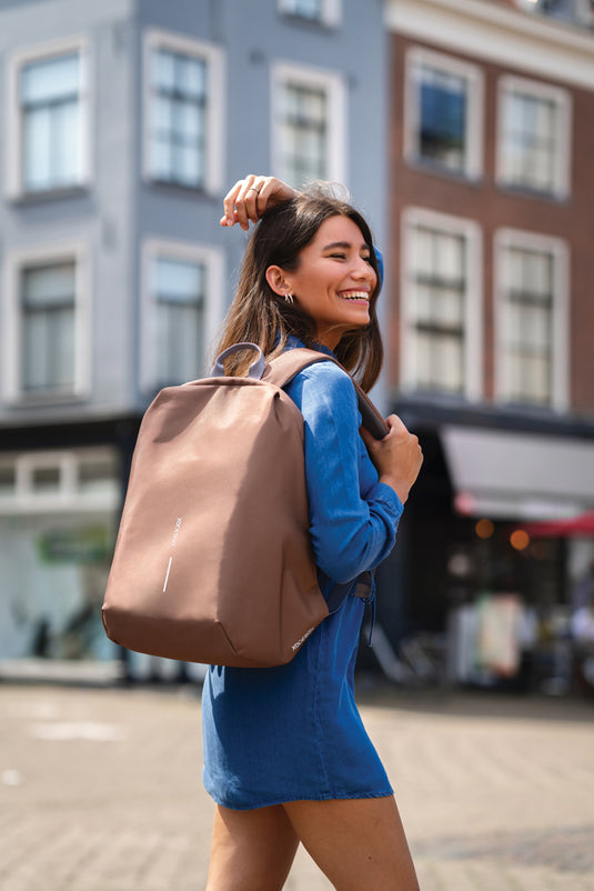 Bobby Soft, anti-theft backpack - Custom Wood Designs