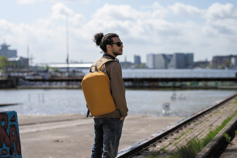 Load image into Gallery viewer, Bobby Soft, anti-theft backpack - Custom Wood Designs
