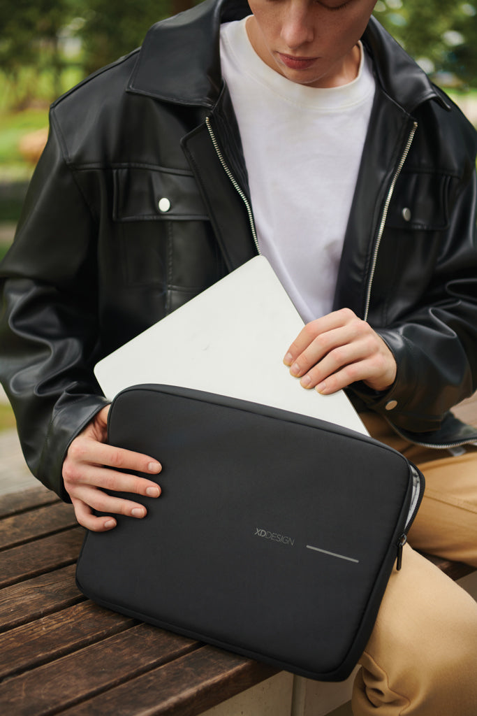 Load image into Gallery viewer, 14&quot; Laptop Sleeve - Custom Wood Designs
