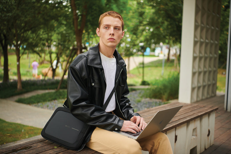 Load image into Gallery viewer, 16&quot; Laptop Bag - Custom Wood Designs
