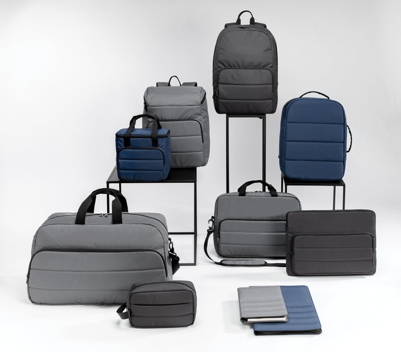 Load image into Gallery viewer, 15.6&quot; laptop bag - Custom Wood Designs
