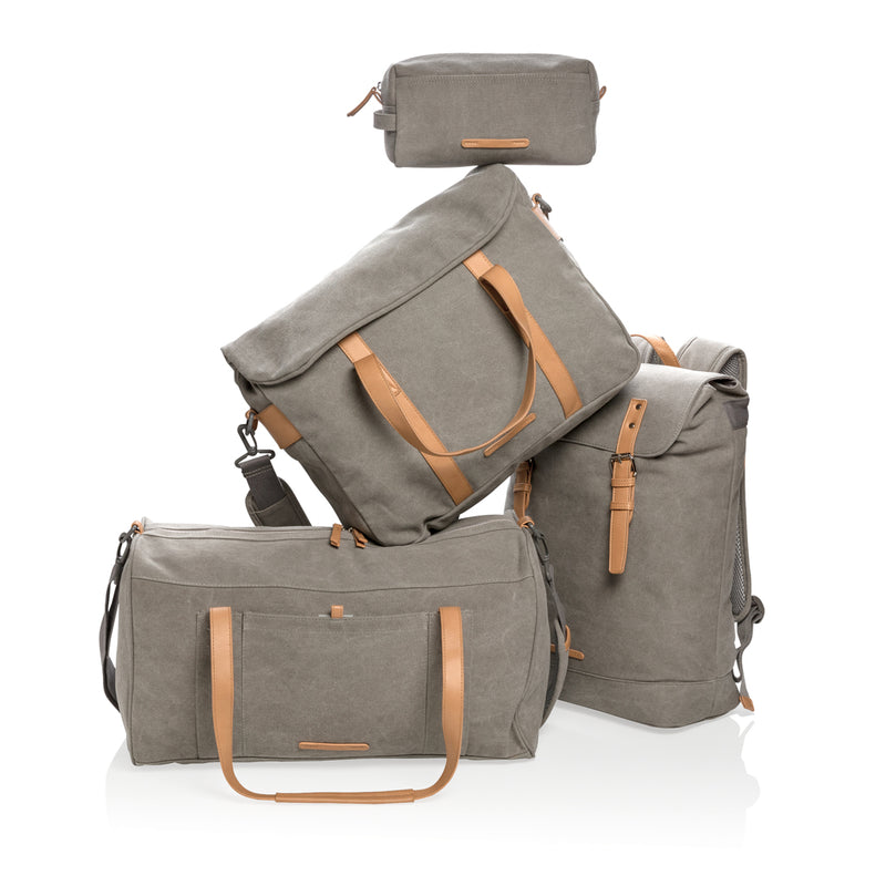 Load image into Gallery viewer, Canvas travel/weekend bag PVC free - Custom Wood Designs
