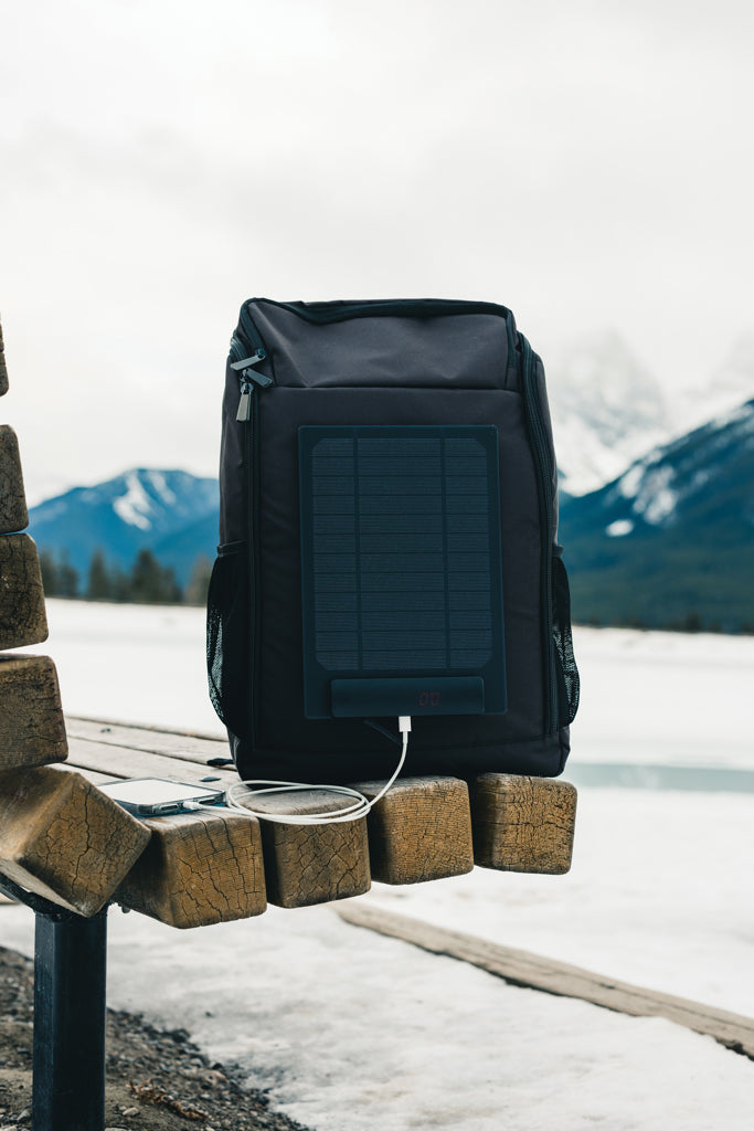 Load image into Gallery viewer, RPET deluxe backpack with 5W solar panel - Custom Wood Designs

