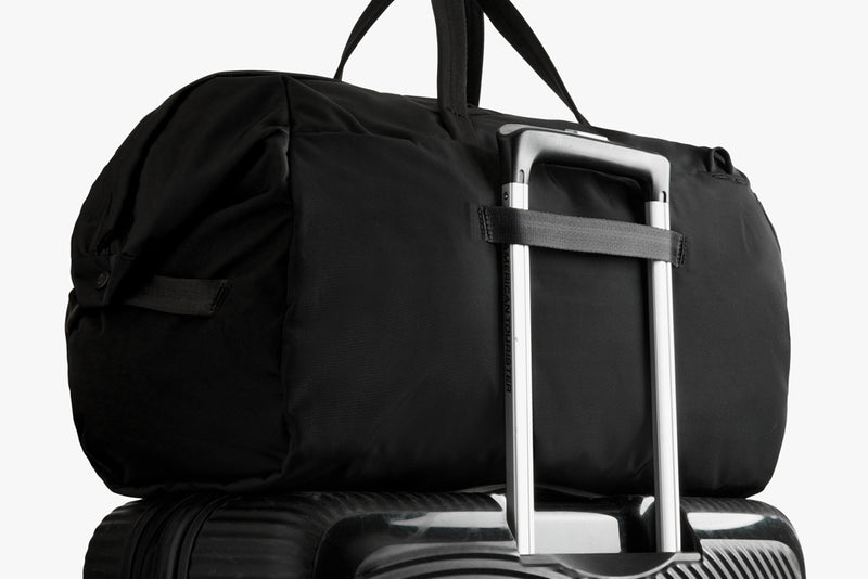 Load image into Gallery viewer, Classic Weekender 45L - Custom Wood Designs
