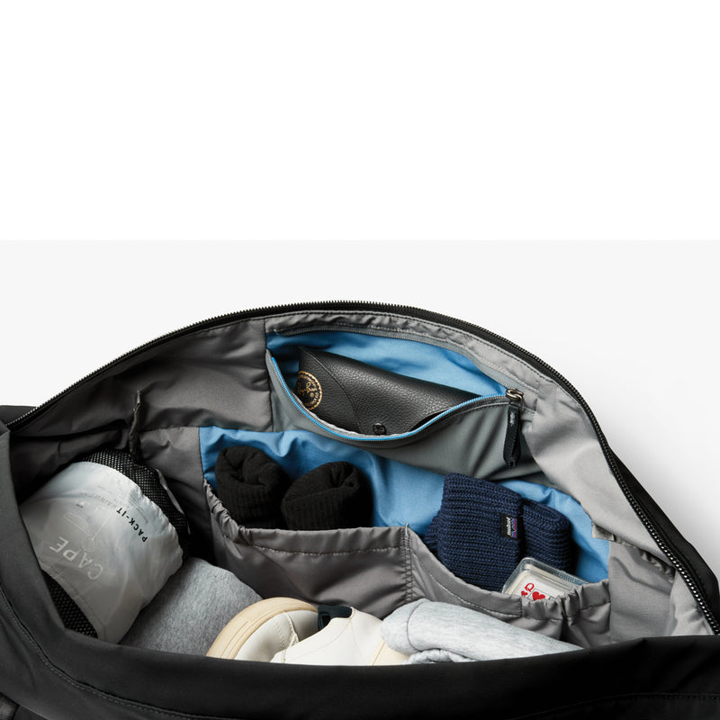 Load image into Gallery viewer, Classic Weekender 45L - Custom Wood Designs
