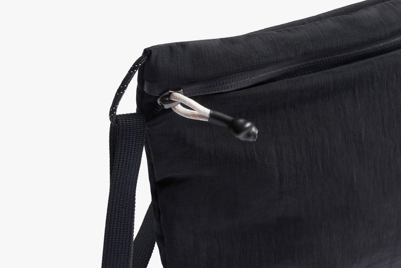 Load image into Gallery viewer, Bellroy Lite Sacoche - Custom Wood Designs
