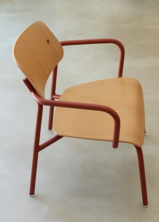 Studie Oak Lounge Armchair - Custom Wood Designs