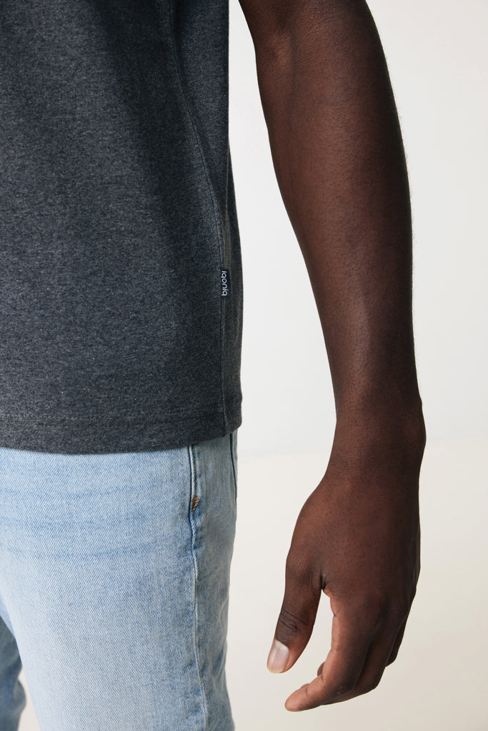 Load image into Gallery viewer, Manue recycled cotton t-shirt undyed - Custom Wood Designs

