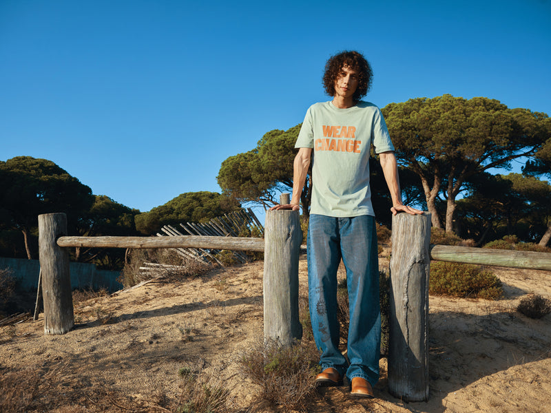 Load image into Gallery viewer, Sierr lightweight recycled cotton t-shirt - Custom Wood Designs

