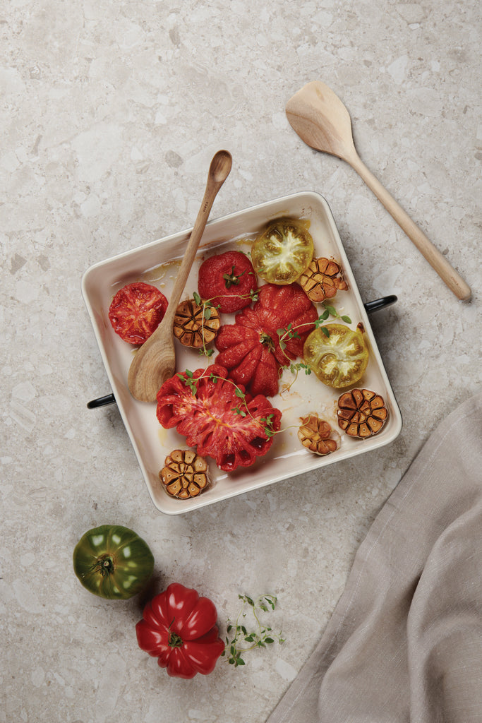Load image into Gallery viewer, Monte neu oven dish - Custom Wood Designs
