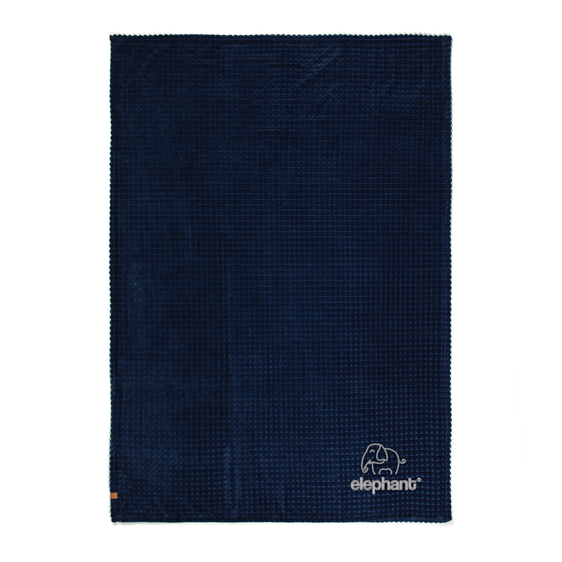 Load image into Gallery viewer, Branso GRS recycled pet blanket - Custom Wood Designs

