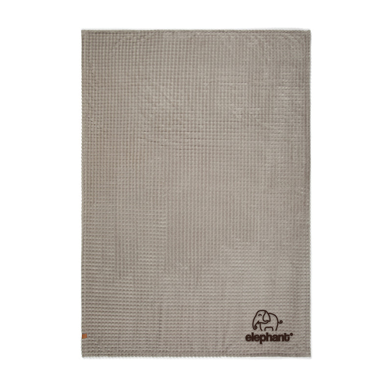 Load image into Gallery viewer, Branso GRS recycled pet blanket - Custom Wood Designs
