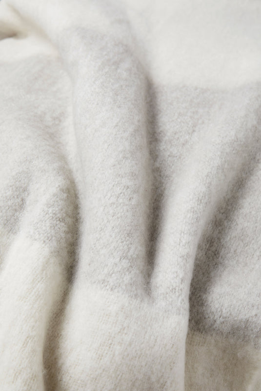 Salett wool blend blanket - Custom Wood Designs