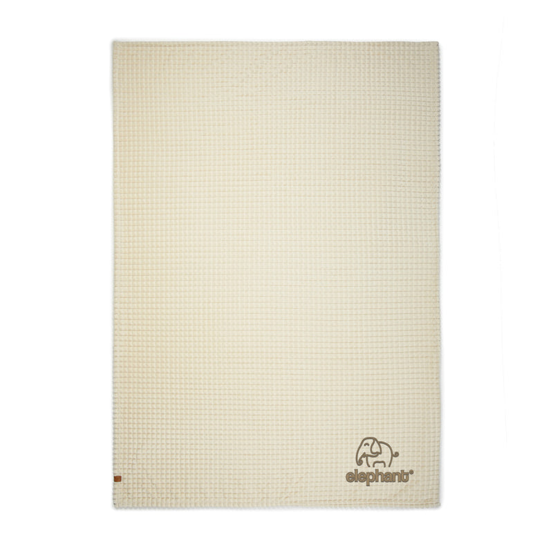 Load image into Gallery viewer, Branso GRS recycled pet blanket - Custom Wood Designs
