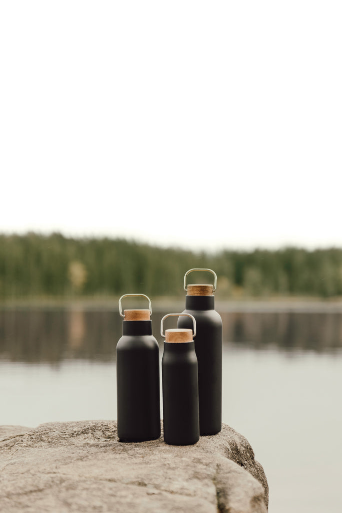 Load image into Gallery viewer, VINGA Ciro RCS recycled vacuum bottle 800ml - Custom Wood Designs
