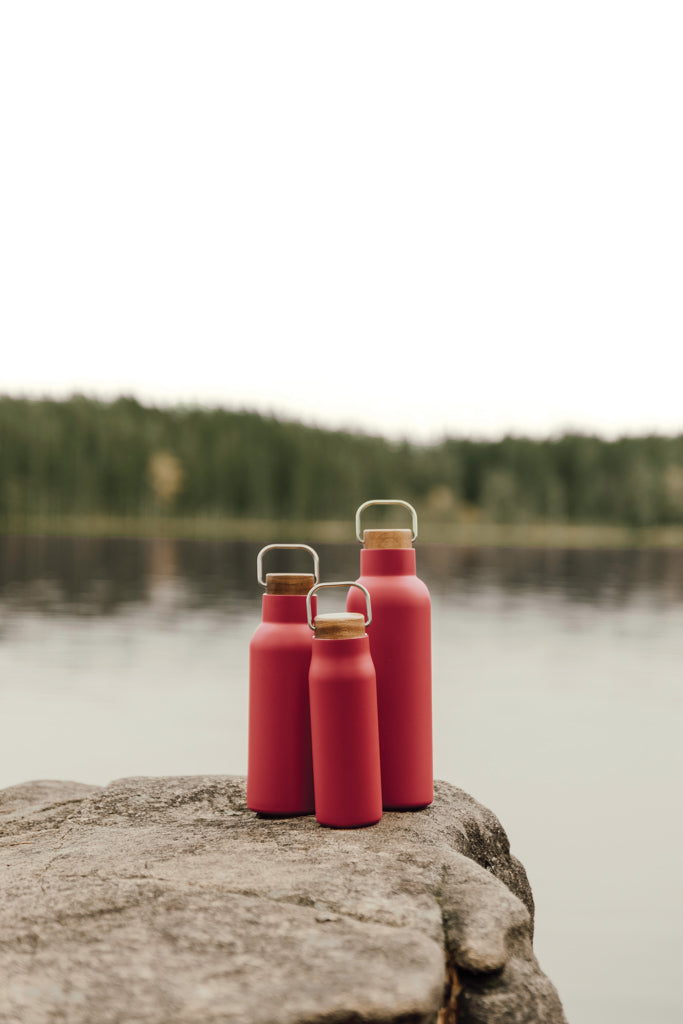 Load image into Gallery viewer, VINGA Ciro RCS recycled vacuum bottle 800ml - Custom Wood Designs
