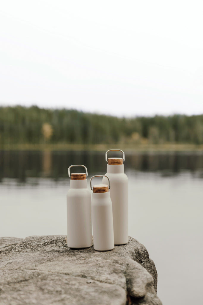 Load image into Gallery viewer, VINGA Ciro RCS recycled vacuum bottle 800ml - Custom Wood Designs
