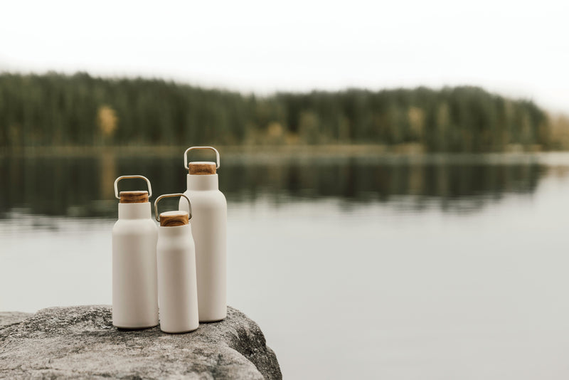 Load image into Gallery viewer, VINGA Ciro RCS recycled vacuum bottle 800ml - Custom Wood Designs
