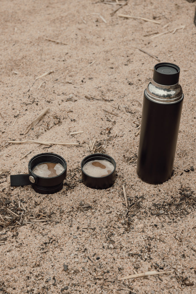 Load image into Gallery viewer, VINGA Tono RCS thermos double cup 750 ML - Custom Wood Designs VINGA Tono RCS thermos double cup 750 ML made from [material] –  [use_case] | Custom Wood Designs
