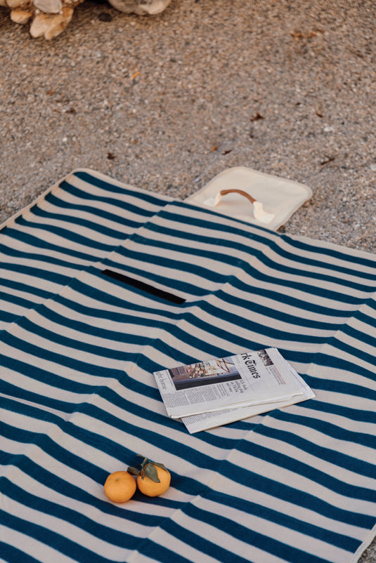Alb GRS RPET picnic blanket large - Custom Wood Designs