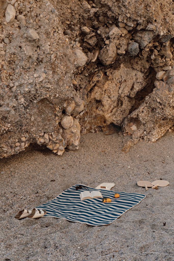 Load image into Gallery viewer, Alb GRS RPET picnic blanket small - Custom Wood Designs
