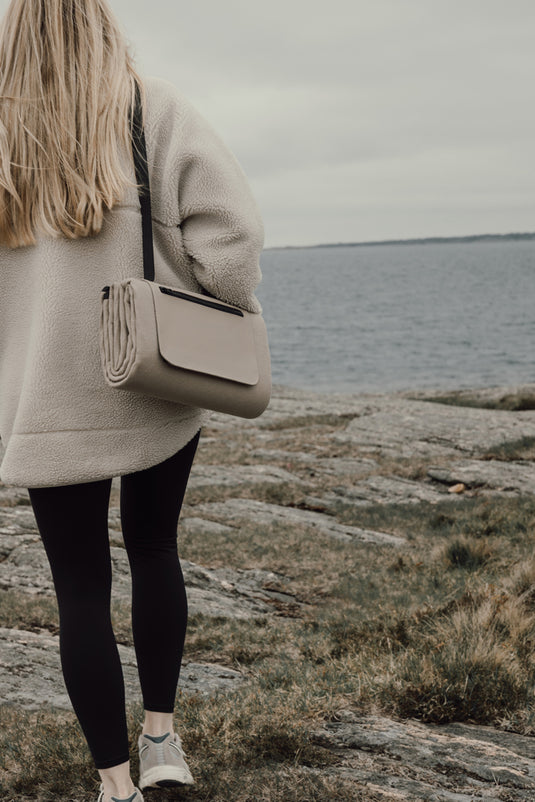 VINGA Baltimore RCS picnic blanket - Custom Wood Designs VINGA Baltimore RCS picnic blanket made from [material] –  [use_case] | Custom Wood Designs