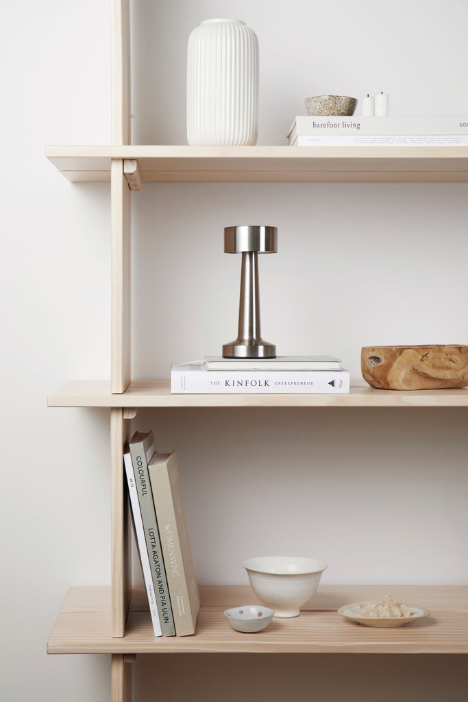 Load image into Gallery viewer, Maris RCS recycled ABS table lamp - Custom Wood Designs
