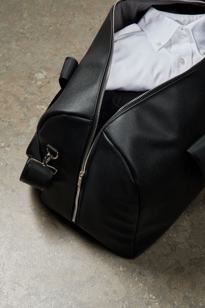 Load image into Gallery viewer, Bermon RCS recycled PU weekend bag - Custom Wood Designs
