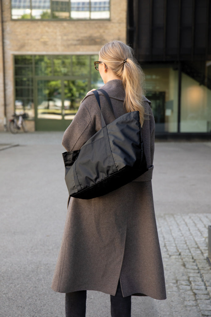 Load image into Gallery viewer, Livorn GRS recycled polyester maxi tote - Custom Wood Designs
