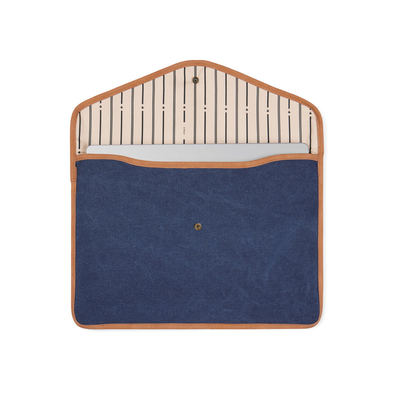 Load image into Gallery viewer, Bosle GRS recycled canvas 14&quot; laptop sleeve - Custom Wood Designs
