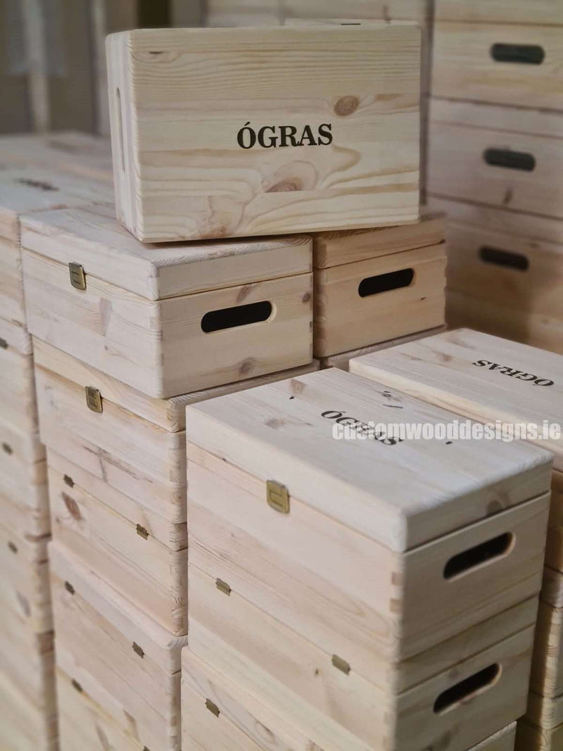 Load image into Gallery viewer, Wooden Box Ireland Engraving
