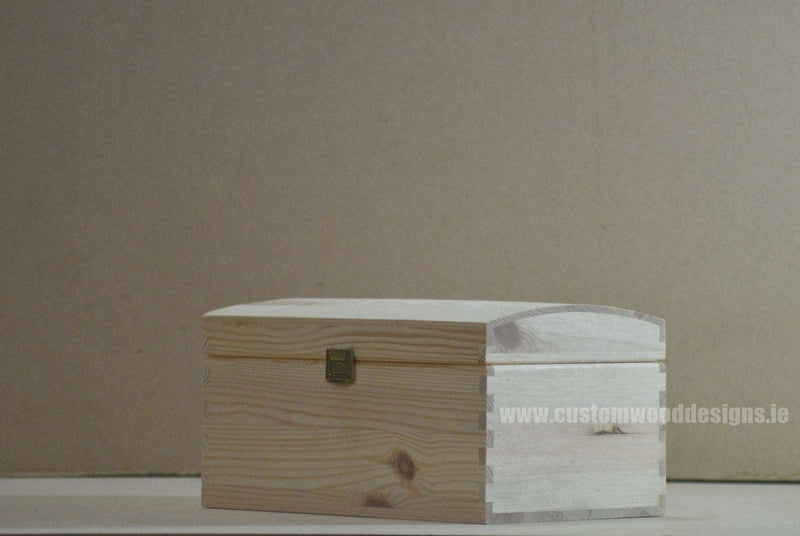 Load image into Gallery viewer, Pine Wood Chest CB3 29 X 19 X1 4,5 cm Chest Box pin bedroom deco box box with lid room deco wood wooden chest-box-unbranded-pine-wood-chest-cb3-29-x-19-x1-4-5-cm-49180125790551
