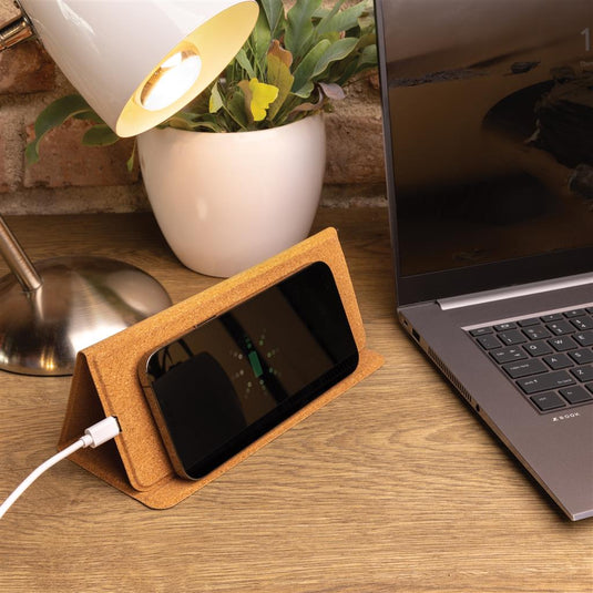 10W Wireless charging mousepad and stand cork pack of 25 Custom Wood Designs __label: Multibuy cork10wwirelesschargercustomwooddesigns