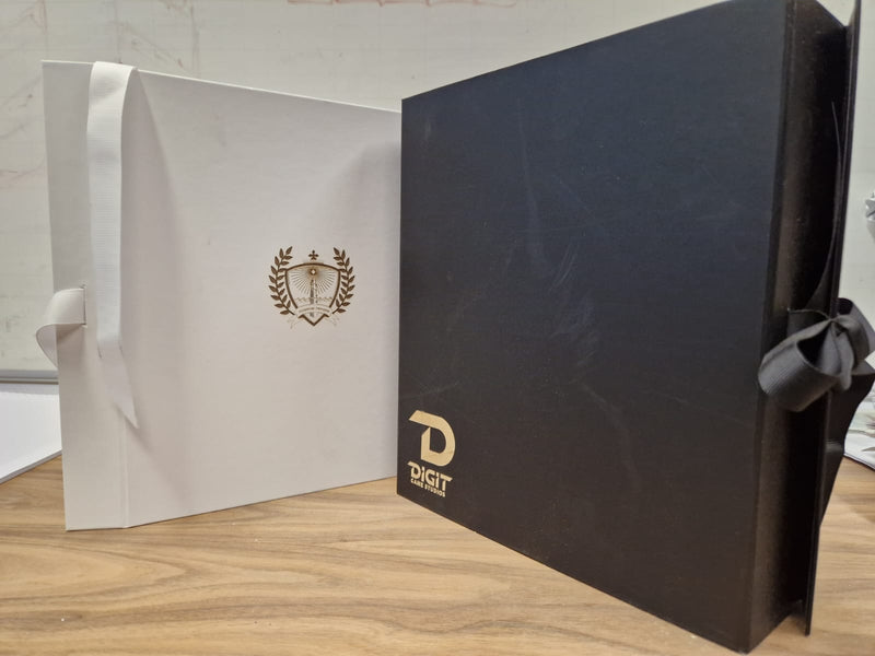 Load image into Gallery viewer, Gift Card Boxes with ribbon 124x95x30mm pack of 100 Custom Wood Designs __label: Multibuy default-title-gift-card-boxes-with-ribbon-124x95x30mm-pack-of-100-53613224591703

