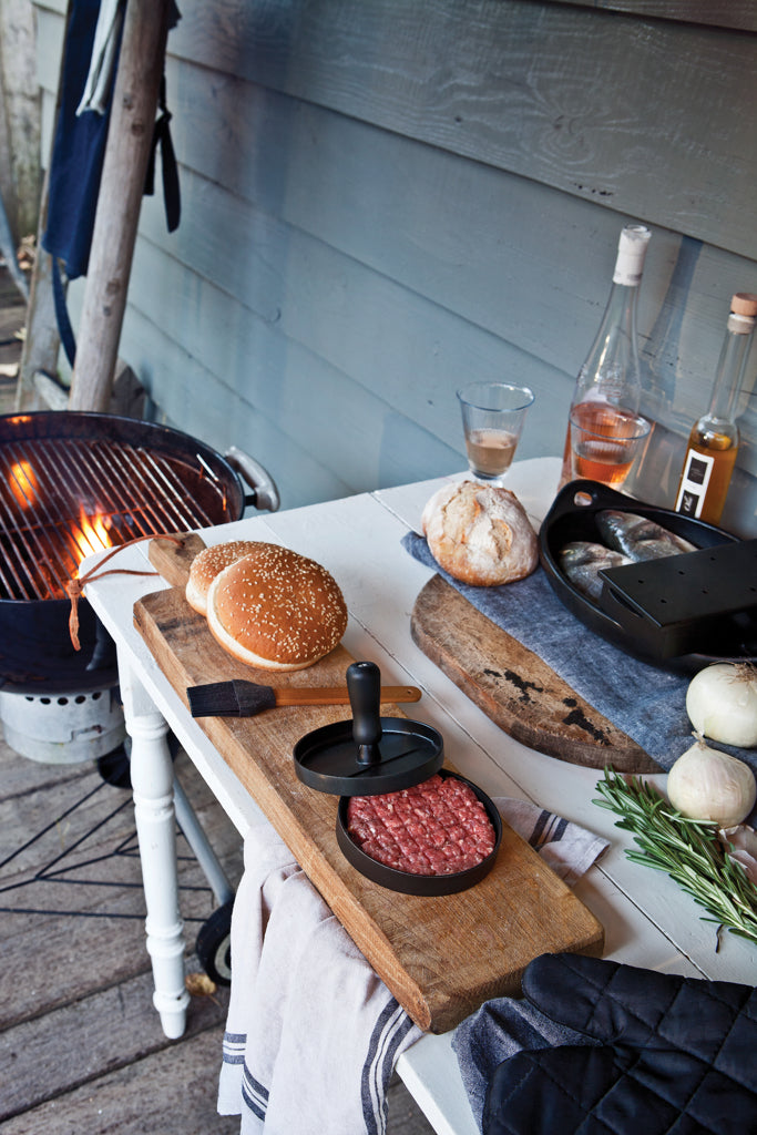 Load image into Gallery viewer, BBQ set with hamburger press and brush - Custom Wood Designs
